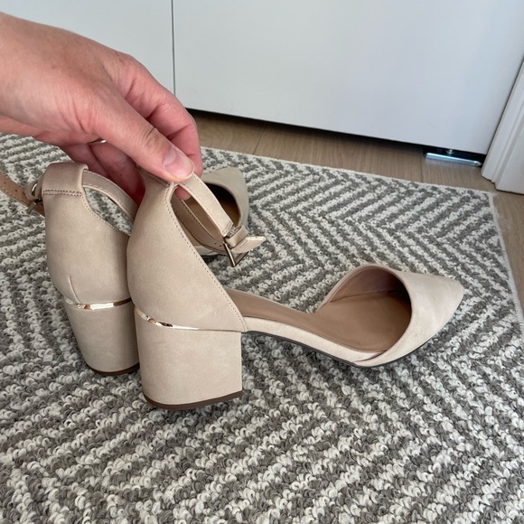 Loafer 8 - Picture 4 of 5